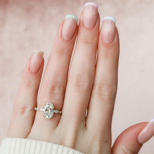 The Lindsey Set With A 1 Carat Oval Moissanite