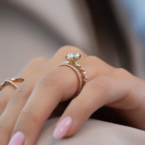 The Lindsey Set With A 1 Carat Oval Moissanite