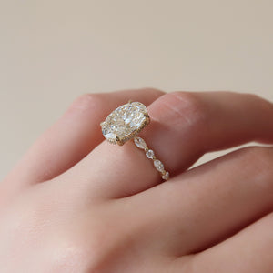 The Lindsey Set With A 1 Carat Oval Moissanite