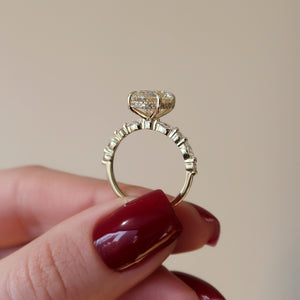 The Lindsey Set With A 1 Carat Oval Moissanite