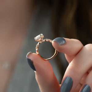 The Lindsey Set With A Radiant Lab Diamond