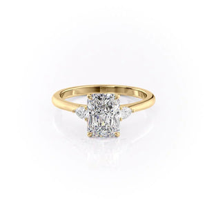 The Pears Liv Set With A 2.5 Carat Radiant Lab Diamond