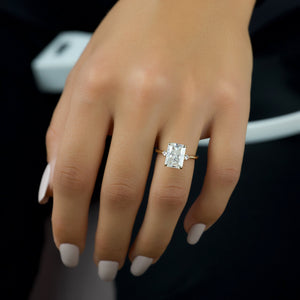 The Pears Liv Set With A 1 Carat Radiant Moissanite