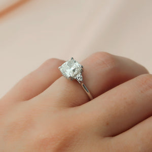 The Lia Set With A 2 Carat Cushion Lab Diamond
