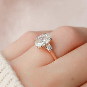 The Lia Set With A 3 Carat Oval Lab Diamond