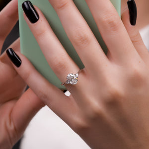 The Lia Set With A 2.5 Carat Oval Lab Diamond