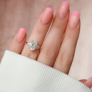 The Lia Set With A 1.5 Carat Oval Lab Diamond