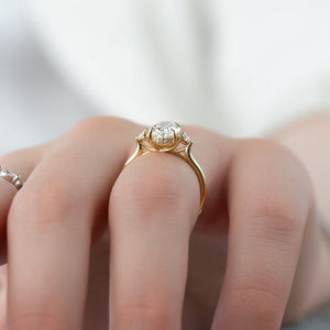 The Lia Set With A 1.5 Carat Oval Lab Diamond
