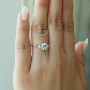 The Lia Set With A 2 Carat Round Lab Diamond