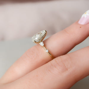 The Naomi Set With A Pear Lab Diamond