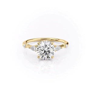 The Naomi Set With A 4 Carat Round Moissanite