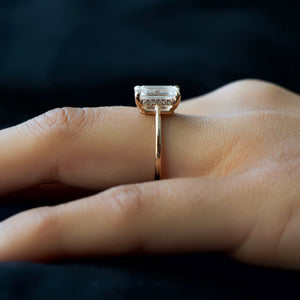 The Maia Set With A 1 Carat Emerald Lab Diamond