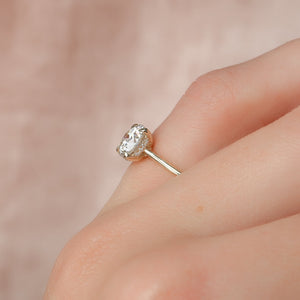 The Maia Set With A 1 Carat Round Lab Diamond
