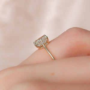 The Maia Set With A 1 Carat Radiant Lab Diamond