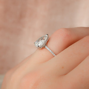 The Mandy Set With A Pear Moissanite