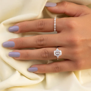 The Scarlett Set With A Emerald Lab Diamond
