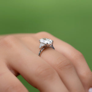 The Scarlett Set With A 2 Carat Oval Lab Diamond