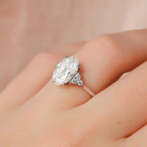 The Scarlett Set With A Oval Lab Diamond