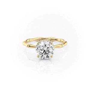 The Eve Set With A 4.5 Carat Round Moissanite
