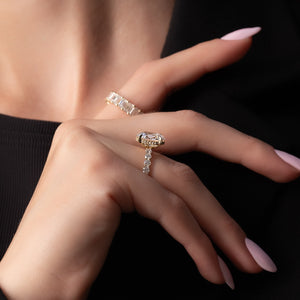 The Adelle Set With A 3 Carat Oval Lab Diamond