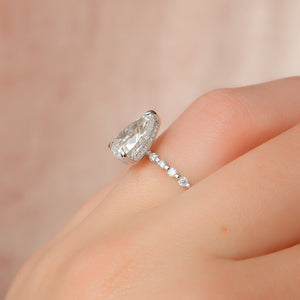 The Khloe Set With A 3 Carat Pear Moissanite
