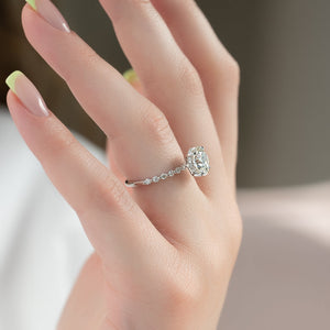 The Khloe Set With A 1 Carat Round Lab Diamond