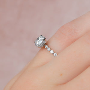 The Khloe Set With A 1 Carat Round Lab Diamond