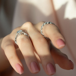 The Chelsea Set With A 1 Carat Oval Moissanite