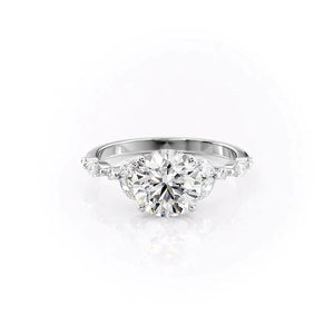 The Chelsea Set With A 1 Carat Round Moissanite
