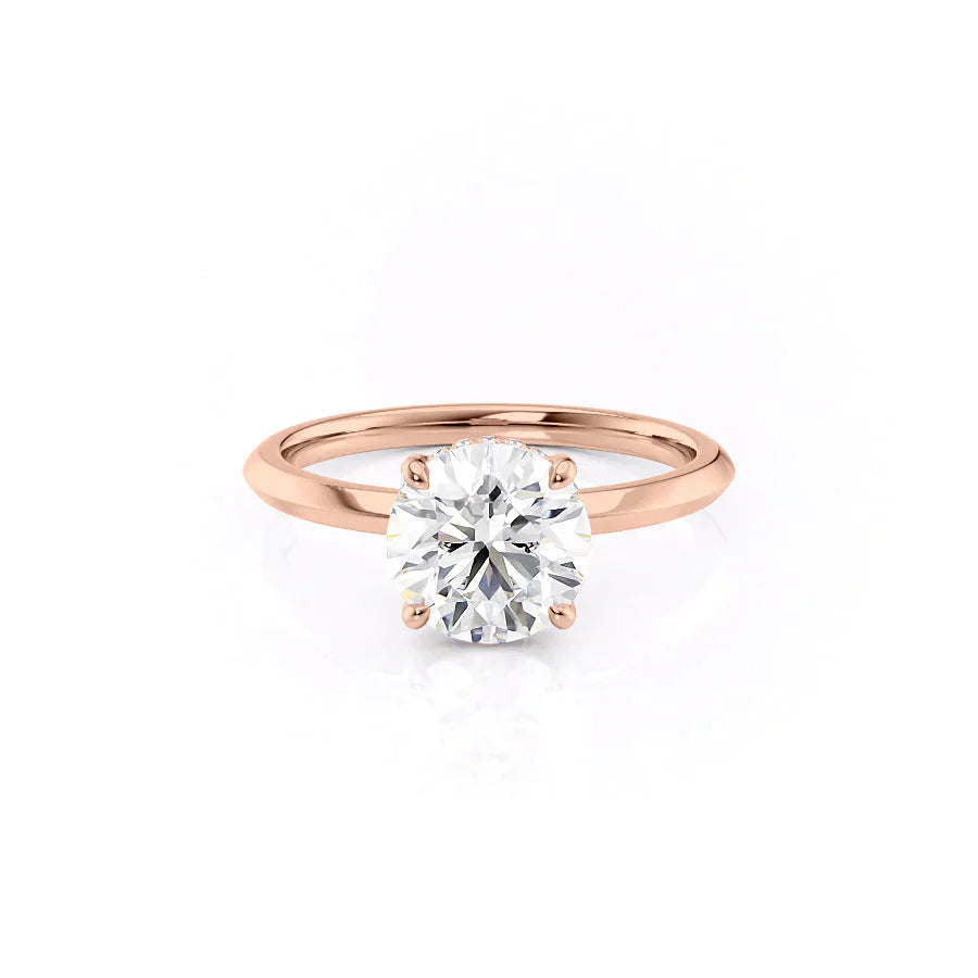 The Razor Kamellie Set With A 2.5 Carat Round Lab Diamond