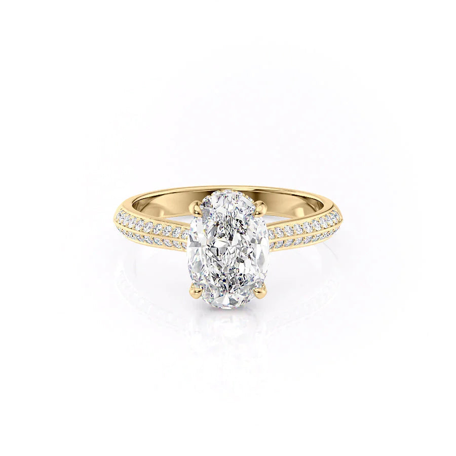 The Kayla Set With A Oval Moissanite