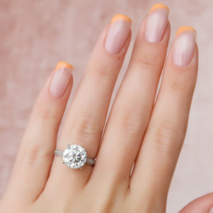 The Kayla Set With A 3.5 Carat Round Moissanite
