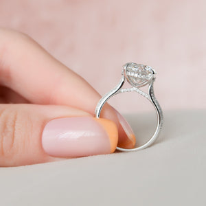 The Kayla Set With A 3.5 Carat Round Moissanite