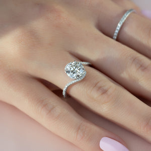 The Pave Skyler Set With A Round Lab Diamond