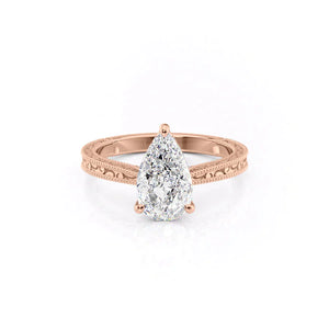 The Elizabeth Set With A 1 Carat Pear Moissanite