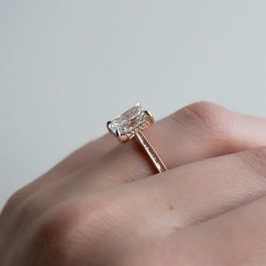 The Elizabeth Set With A 1 Carat Radiant Lab Diamond