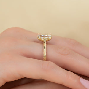 The Elizabeth Set With A 1 Carat Radiant Lab Diamond