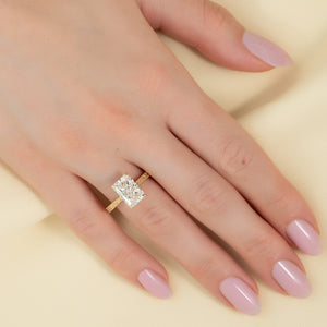 The Elizabeth Set With A Radiant Moissanite