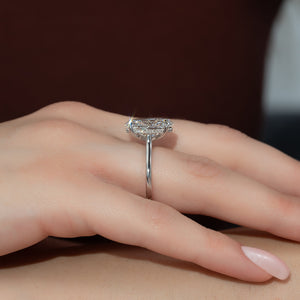 The Natalie Set With A Oval Lab Diamond