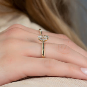 The Natalie Set With A Oval Lab Diamond
