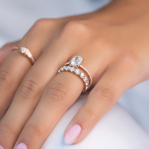 The Low Profile Kamellie Set With A 2 Carat Elongated Cushion Lab Diamond