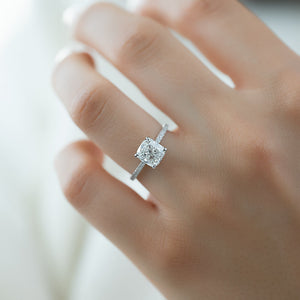 The Low Profile Kamellie Set With A 1 Carat Elongated Cushion Lab Diamond