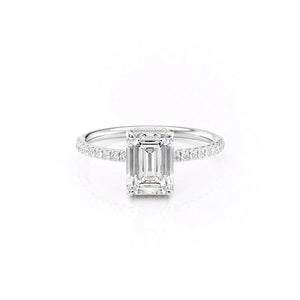 The Low Profile Kamellie Set With A 2 Carat Emerald Lab Diamond