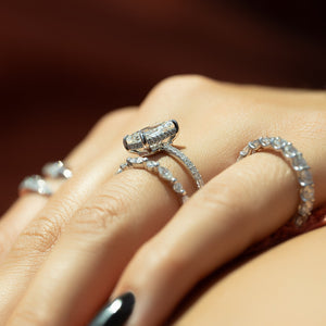The Low Profile Kamellie Set With A 2 Carat Radiant Lab Diamond