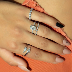 The Low Profile Kamellie Set With A 2 Carat Radiant Moissanite