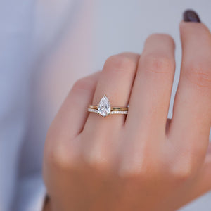 The Ellie Set With A Pear Moissanite