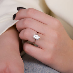 The Alex Set With A 3 Carat Emerald Lab Diamond