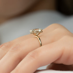 The Alex Set With A Oval Lab Diamond