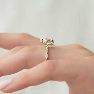 The Lucia Set With A 1.5 Carat Oval Lab Diamond