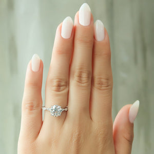 The Lucia Set With A 3 Carat Round Lab Diamond